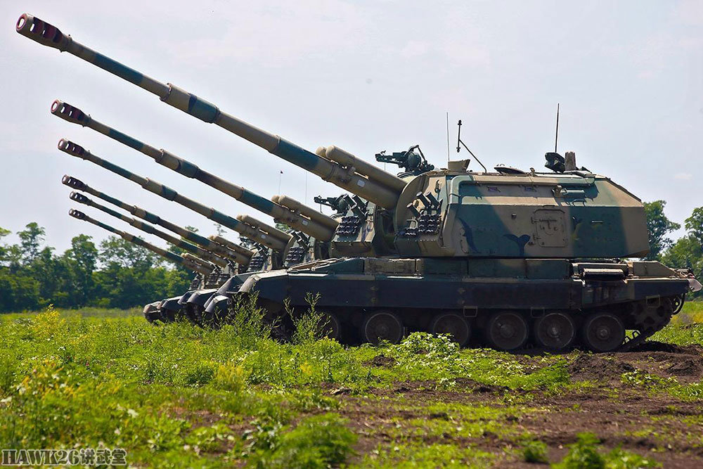 俄新型自行榴弹炮悄然列装 2s19m1将成为新一代"战争之神"
