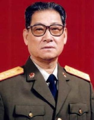 从战斗英雄到陆军上将：解放军第54军162师师长李九龙