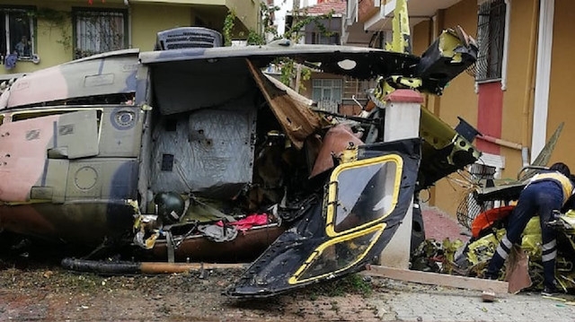 土耳其1架UH-1军用直升机坠毁，导致机上4名土耳其军人死亡