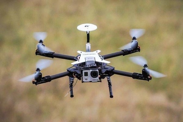 全球首个无人机标准拟定公布 设立禁飞区
