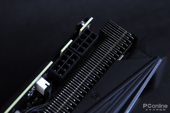 七彩虹iGame GeForce RTX 2080 Vulcan X OC评测：能面面俱到的顶级非公