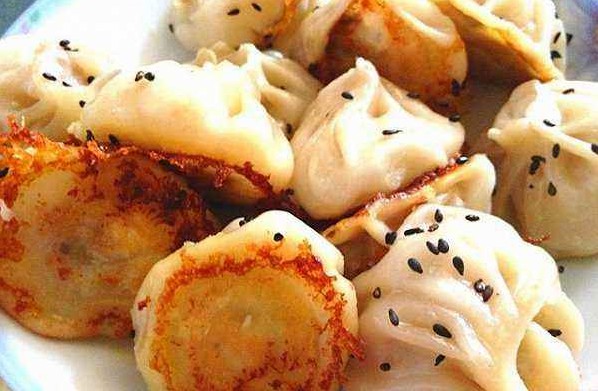 初中没毕业的他学了一门手艺,后来靠这门手艺