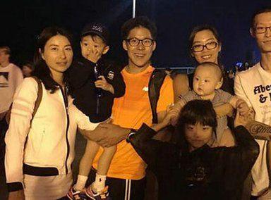 霍中妍1岁近照,长得不像霍启刚也不像郭晶晶,网友:没想到像她