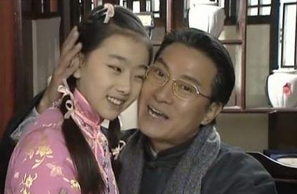 《还珠格格》里超可爱的小鸽子扮演者居然出家了，原因也太…