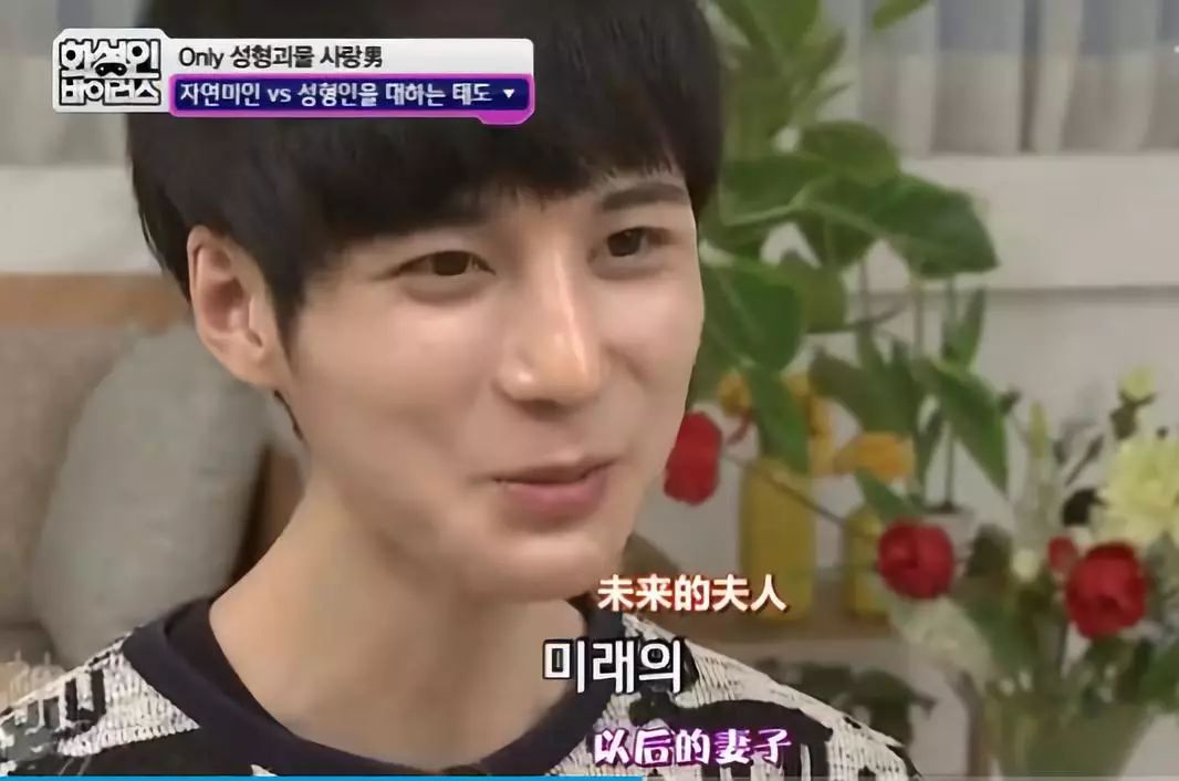 父亲21年与儿子坚持嘴对嘴亲，这么奇葩的事都有？