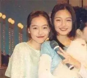 小S女儿新照靓过妈妈！这位明星因女儿被群嘲，想出国隐退