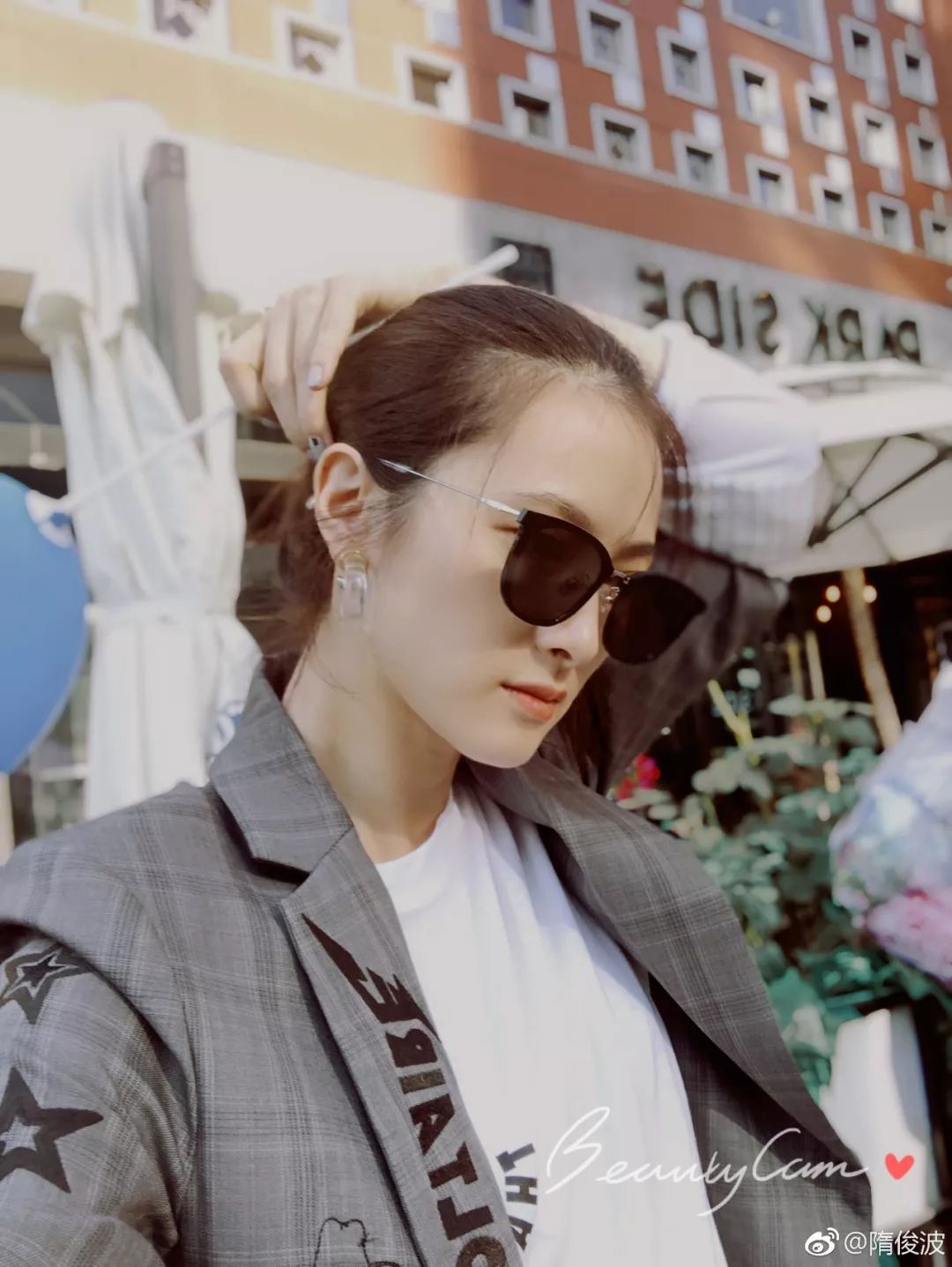 又复出了，已经隐婚生子！但没人知道她老公是谁