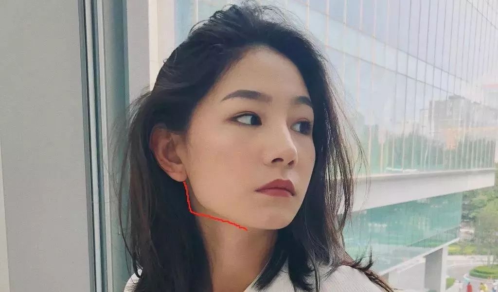 童颜嗲精、圆脸萌妹、超A京妞…这些美少女的vlog比欧阳娜娜还中毒！