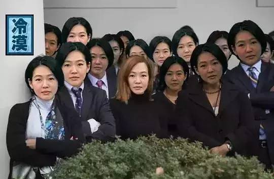 靠脸惊艳世界的第一美少女把自己整成这个鬼样子了…