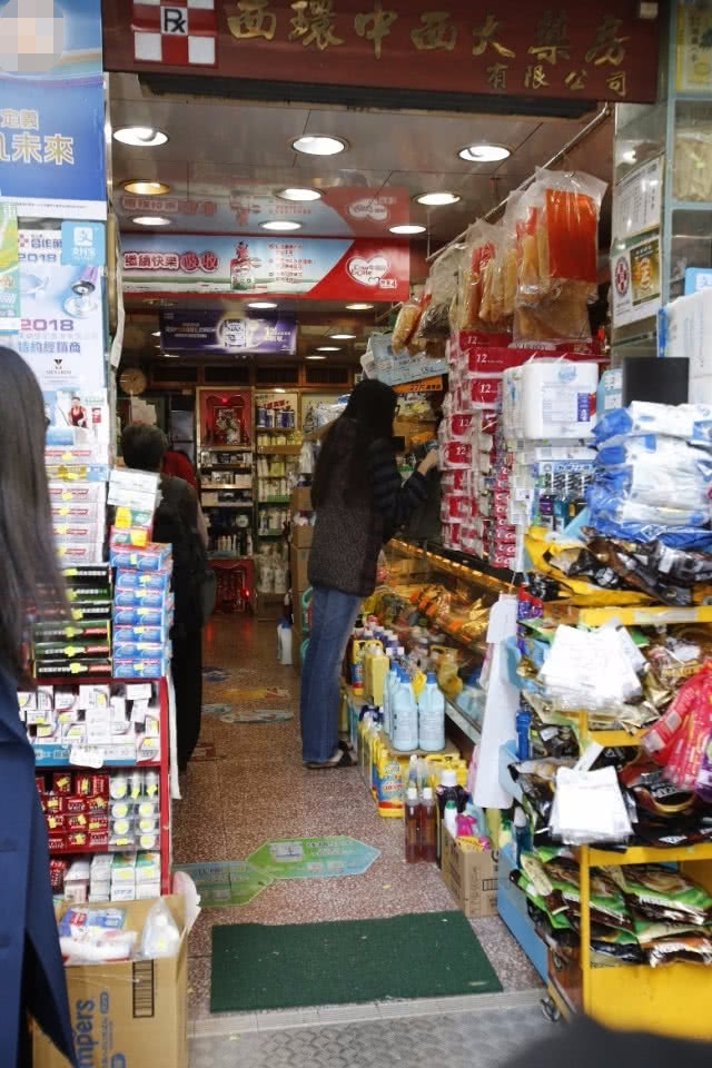 吴绮莉收留吴卓林两人还亲自为Andi买药？“婆媳”关系缓和了