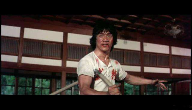 物是人非,成龙携新专上线回首过往