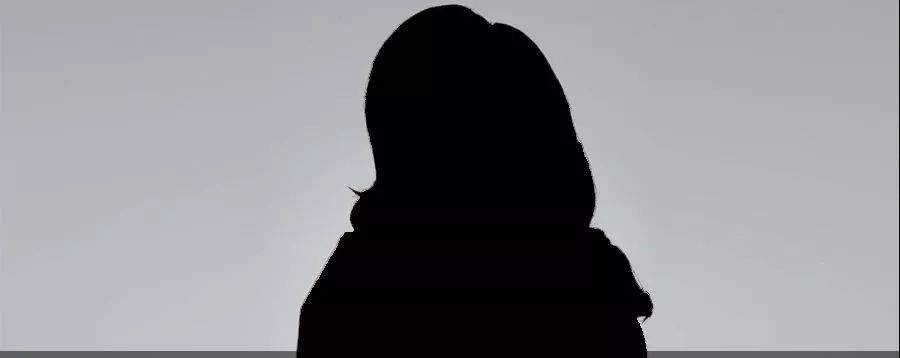 有没有哪个明星一看就整了，但就是没人嘲？