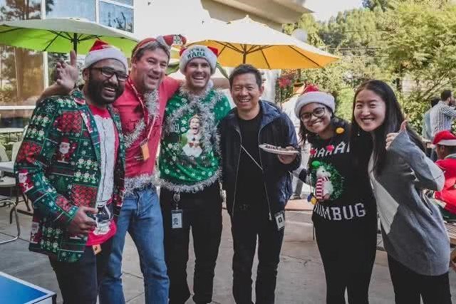 早报：再现罗生门！贾跃亭与员工庆祝预产车下线