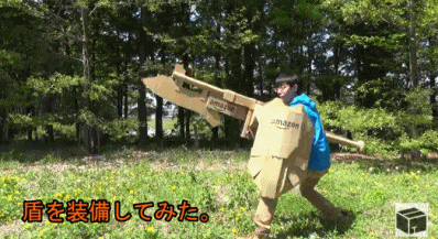 爆红网络的日本“手工耿”，“武器”竟然都是用纸壳做的！