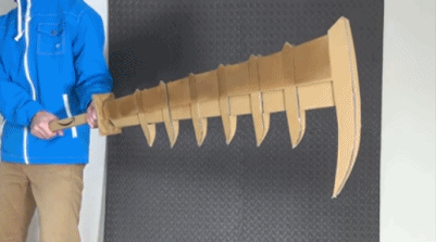 爆红网络的日本“手工耿”，“武器”竟然都是用纸壳做的！