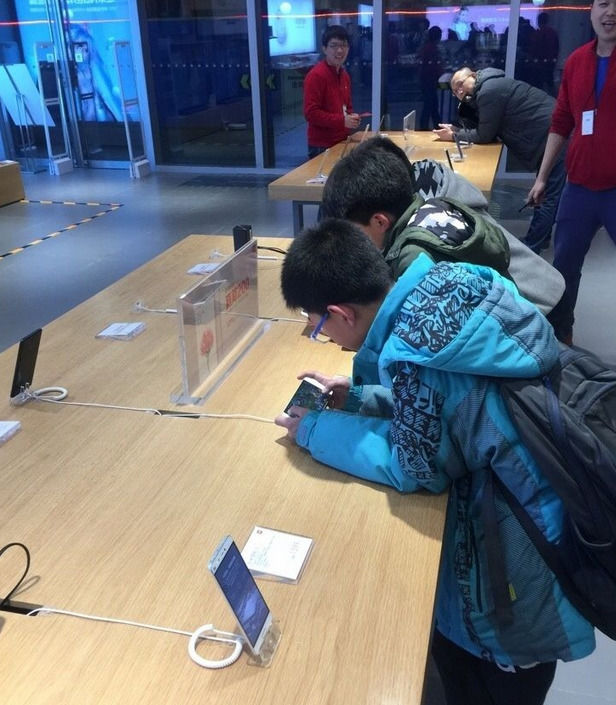 不再担心被坑了!腾讯15款热门游戏已启动健康系统