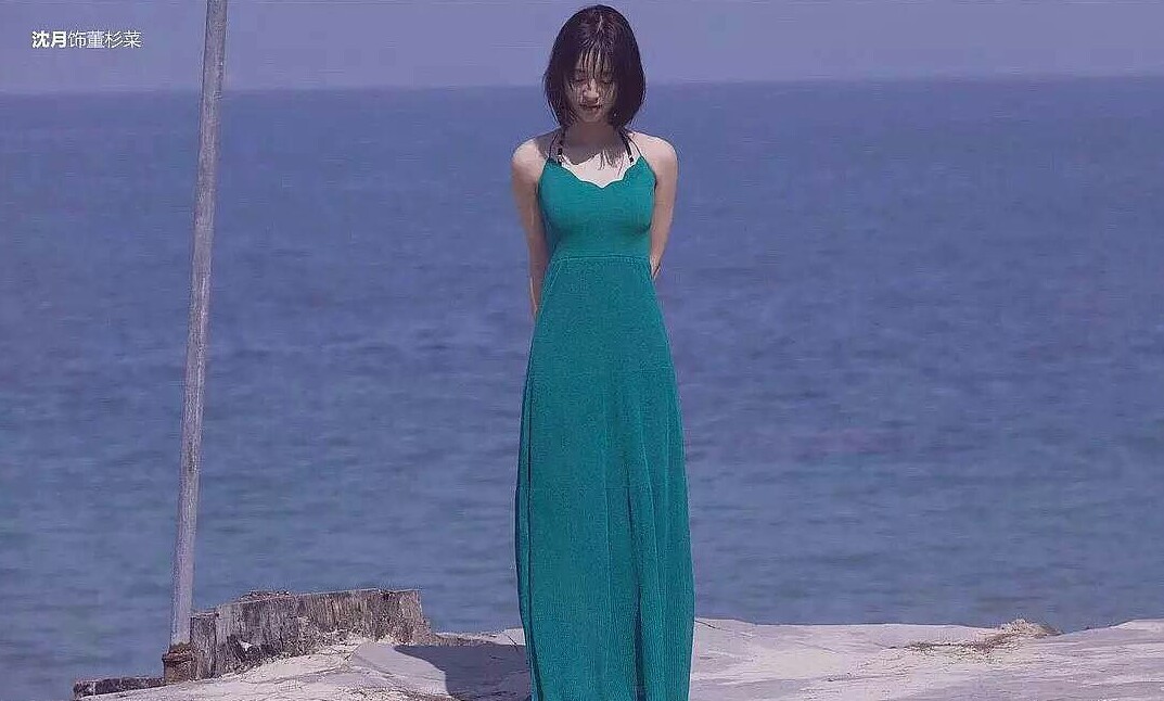 沈月胖到小肚子都出来了！这是女星该有的身材吗？