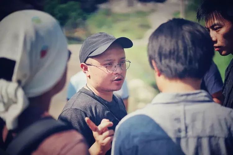 《地球》背后融资局：16家出品方救场？一部高额投资艺术片的求生之旅