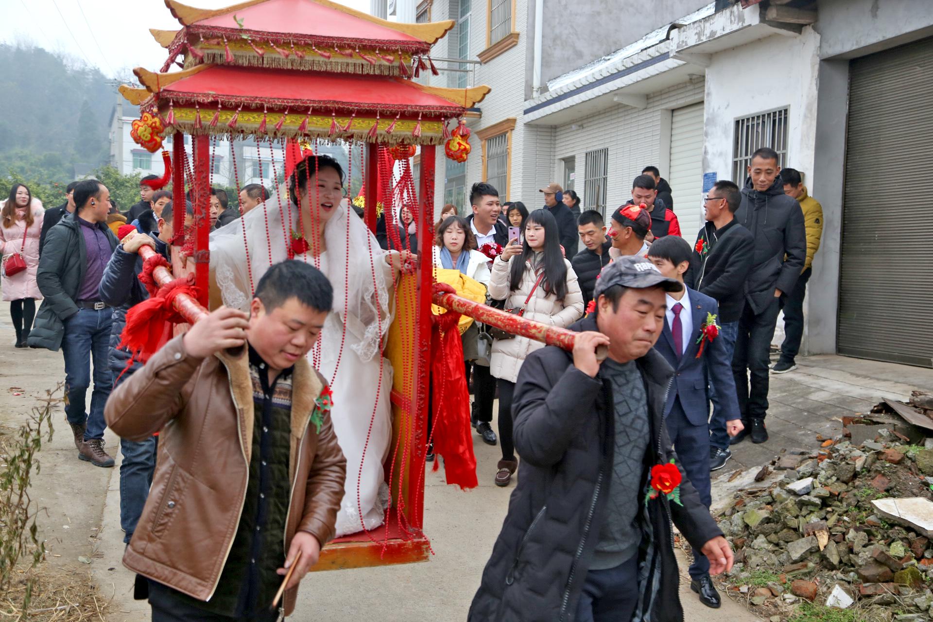 中国元素传统婚礼八抬大轿高清图片下载-正版图片500654503-摄图网