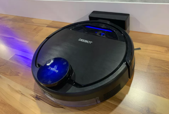 科沃斯亮相CES2019 Deebot扫地机器人更智能