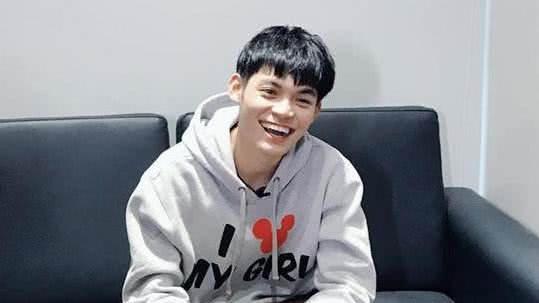 阿光周淑怡双排 粉丝:恋爱的酸臭味