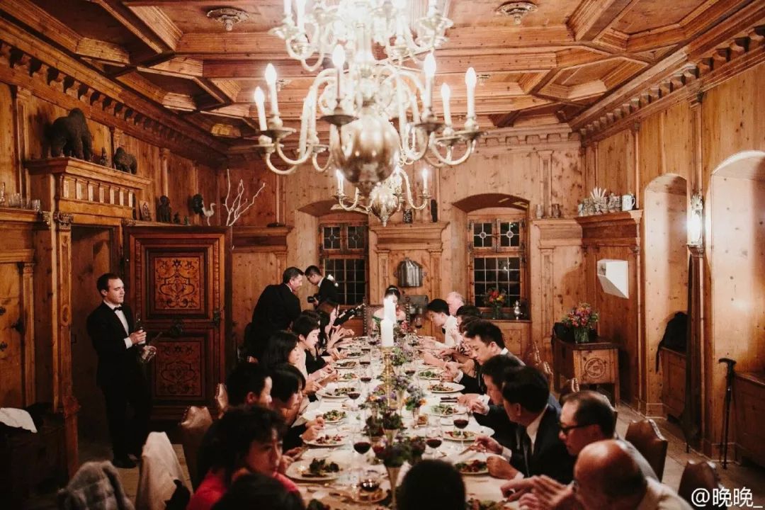 从豆瓣网红到艺术名太,晚晚的中国式名媛之路