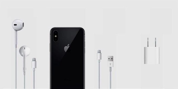 苹果用户绝望吗？传iPhone 2019继续标配5W充电器