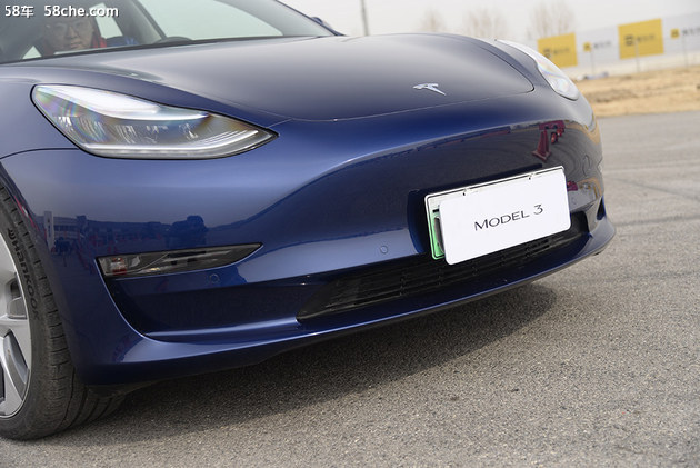 特斯拉Model 3场地试驾 动力操控是亮点