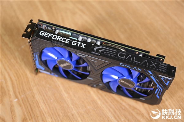 影驰GTX 1660 Ti大将显卡拆解图赏：蓝色风扇夺目