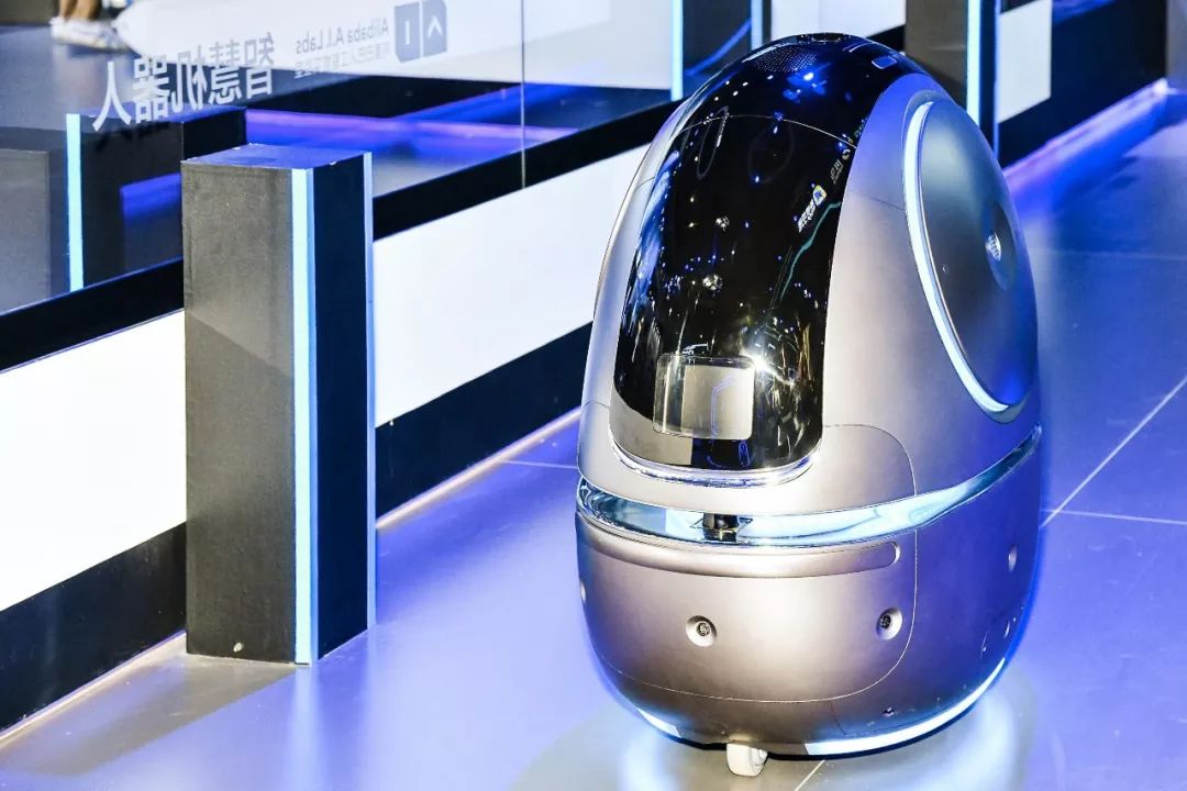 阿里AI入选全球十大突破性技术，它为何被比尔·盖茨看好？｜最前线
