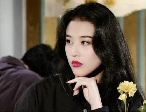 金庸曾说过:“早知道是她演周芷若,我就改结局了”