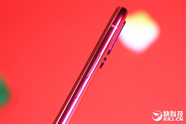 3D仿生感光+石墨烯散热！荣耀Magic 2 3D感光版图赏