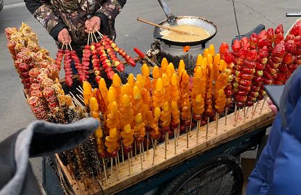 走红俄罗斯、圈粉韩国主播…这串北方糖葫芦，活该点赞 10000 + ！