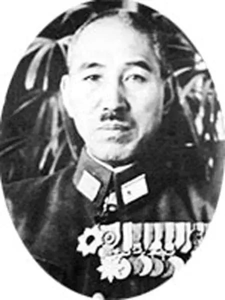 楚云飞的晋绥军抗战后竟收编日军打内战？说好的投降遣返呢！