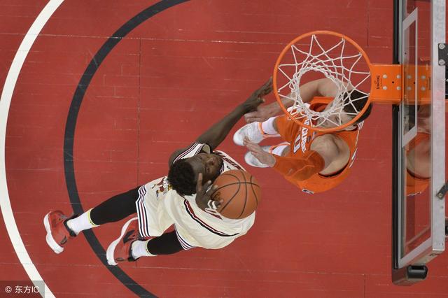 热火坚韧防守对阵快船豪华进攻谁更胜一筹