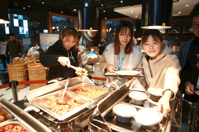 焦点分析丨阿里百联开“便利店”，会是下一个盒小马吗？