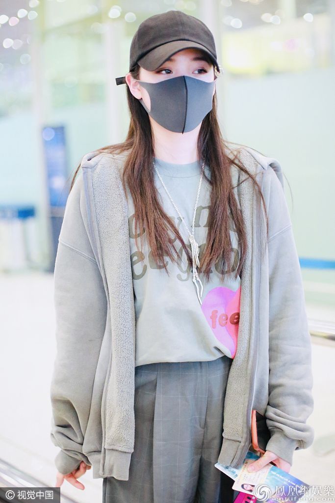 ŷۡ˶޻ v׺