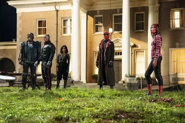 DC宇宙的暗黑十八禁,这个味道就对了