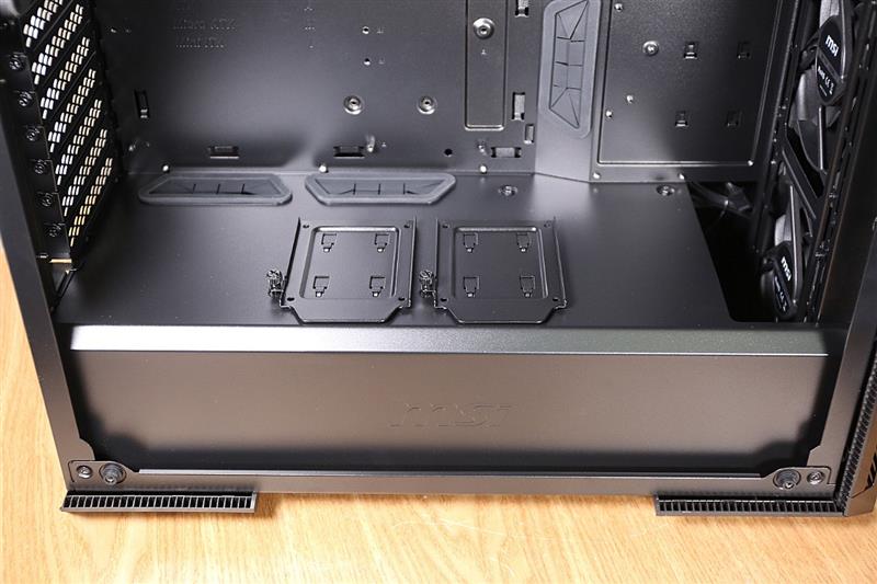 微星机箱用心之作！MPG氪金枪100评测：散热强大 支持3D个性打印