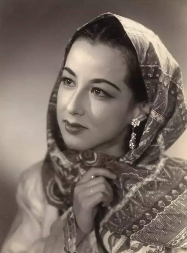 这四位冷门鬼魅颜，才称得上风情万种真尤物