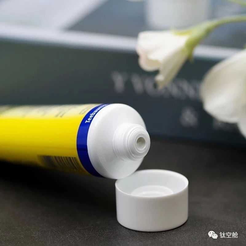 这个世界卫生日，我对一款“怪牙膏”上了瘾 | 最生活