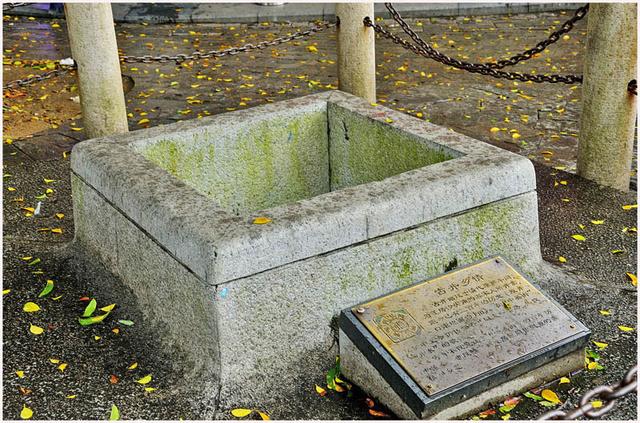 中英街,位于深圳市盐田区沙头角街道的中英街