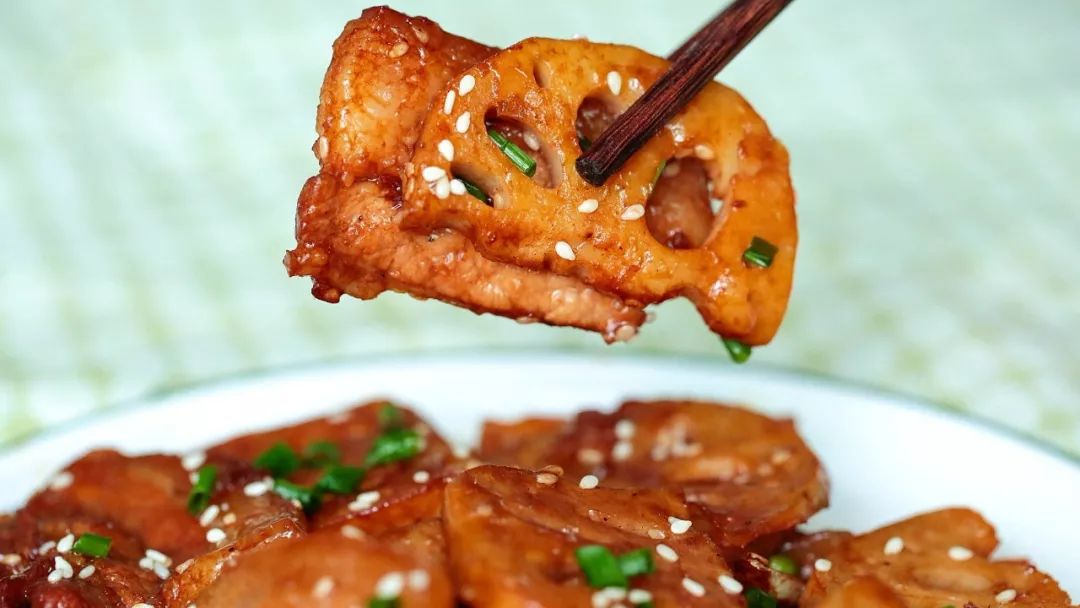 一点儿不腻的五花肉，靠这个酱汁被抢光！