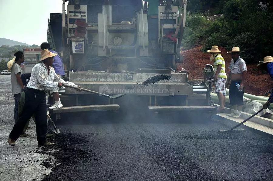 点击查看源网页