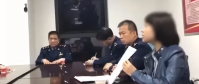 西安奔驰女车主曾诈骗700多万？警方回应出人意料