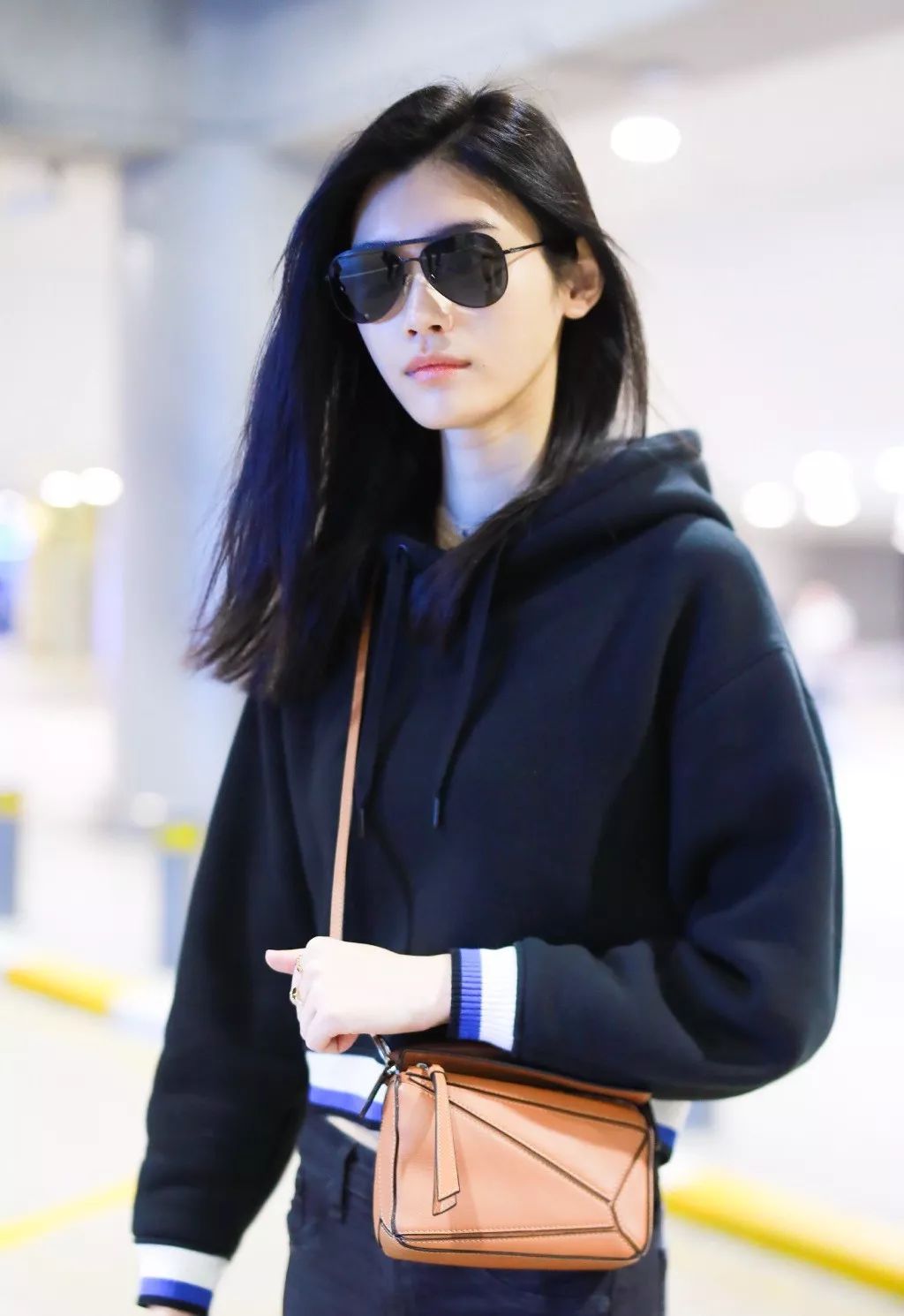LOEWE 罗意威包2019必火?!还不是因为蔡依林、袁泉、唐嫣、杨幂等明星全都在背!