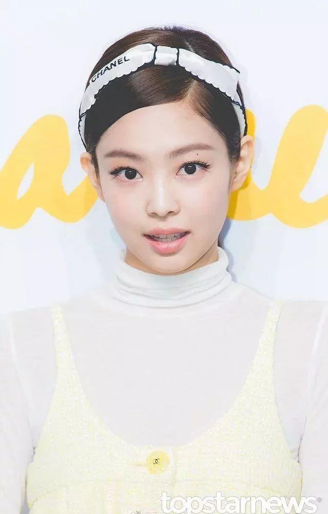 有“人间香奈儿”之称的Jennie，私下穿衣品味真是不一般