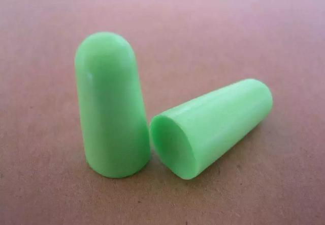 噪声危害听力,如何在工作和生活中减少噪声侵害?