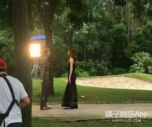 何洁的修图师可真敢P呀…