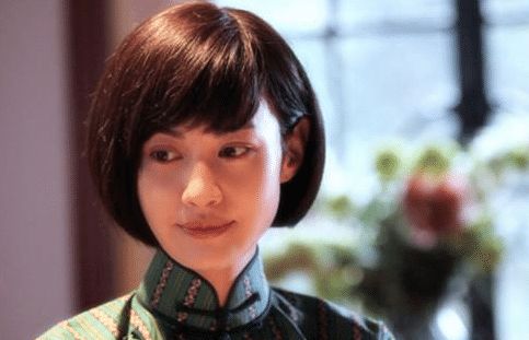 苦恋过谢霆锋的这位美艳女星，嫁入豪门后逐渐“消失”…